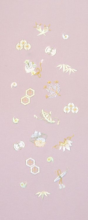 宝づくし No.32001A 刺繍半衿 / ポリエステル / 袷用 / ピンク地 / 半襟