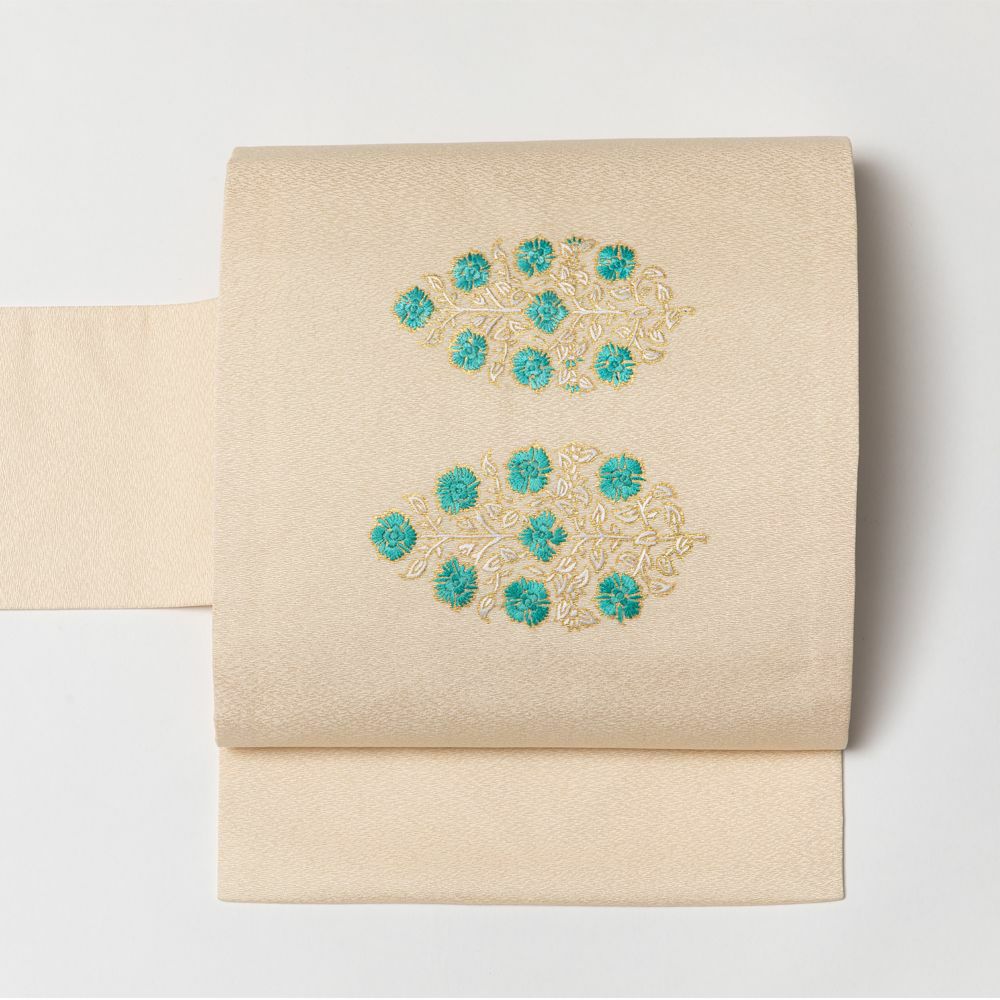 仕立て上がり名古屋帯 大きな花丸更紗の手刺繍が目を引く名古屋帯 さん 
