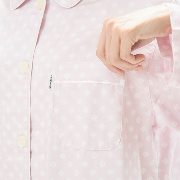 【DAKS】なめらかサテン小紋柄パジャマ