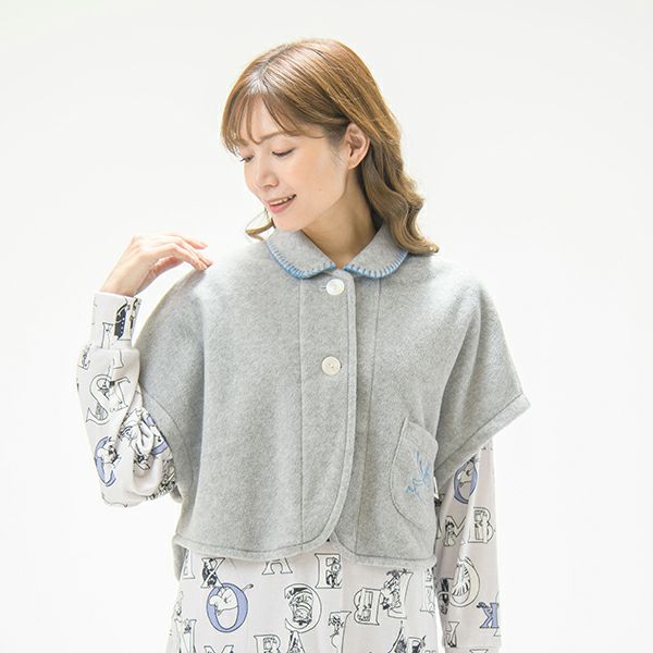 【MOOMINムーミン】×【Amourアムール】婦人パジャマふんわりフリースケープリトルミイ刺繍